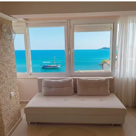 Apartamento Afife Apart, Kusadasi,denize Ve Plaja Sifir *