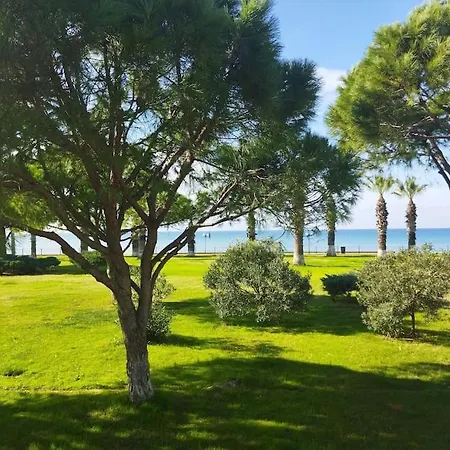 Apartamento Beachfront Flat *