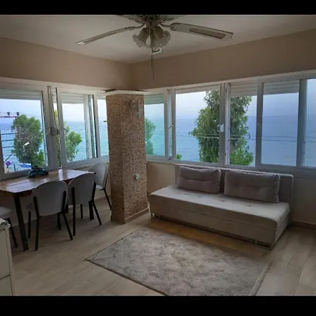 Apartment Beachfront Flat