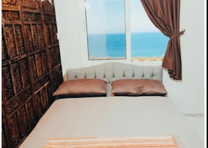 Beachfront Apartment&panoramic Views In Daire