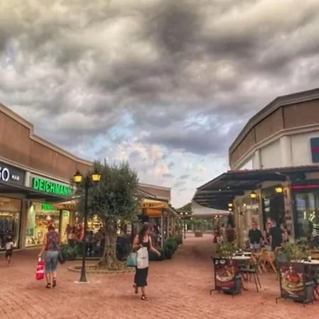 Beachfront Flat Kusadası