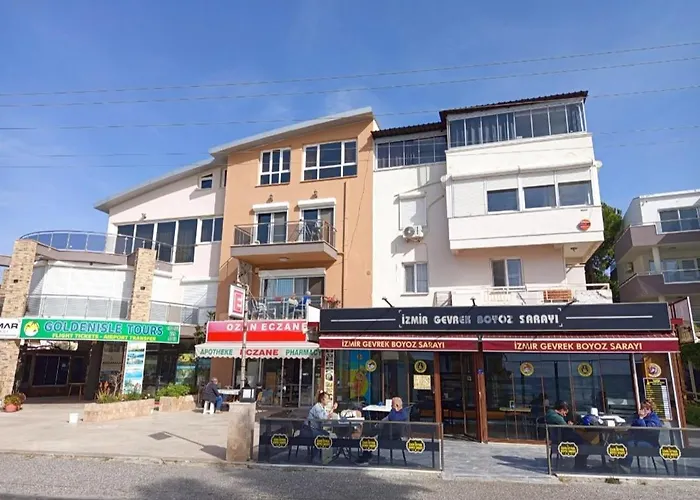 Beachfront & Panoramic Views In Apartman Kusadası